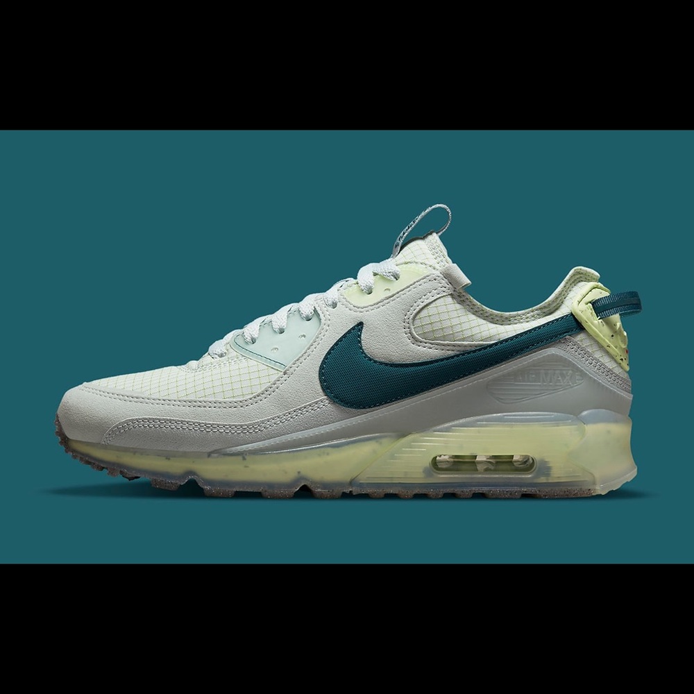 Nike air Max 90 Terrascape size 10